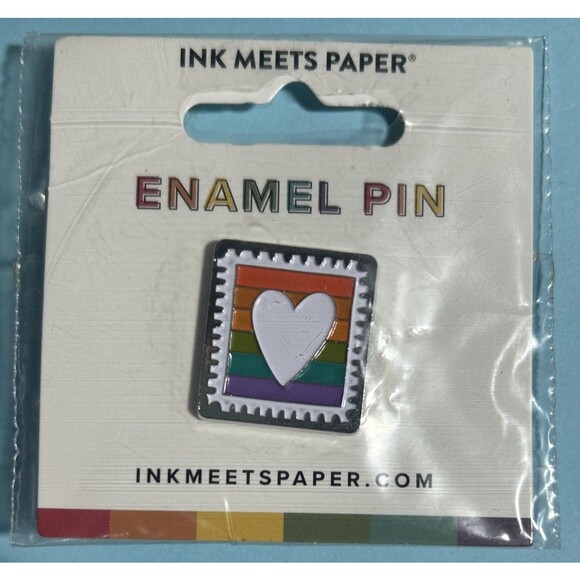 2 Pride Pins -Heart and Hi Gay New in Package - Picture 3 of 4